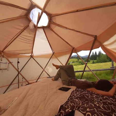Eco Glamping - Carpathians. Retreat Hub Dzin Space فيرخوفينا المظهر الخارجي الصورة